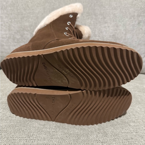 Emu Chestnut Fur-Lined Winter Boots - Picture 6 of 8